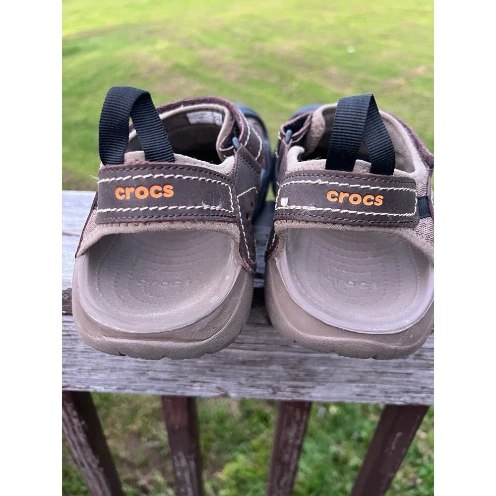 Crocs Swiftwater Fisherman Sandals Mens Sz 12 Brown Leather 204562 Hiking Trail